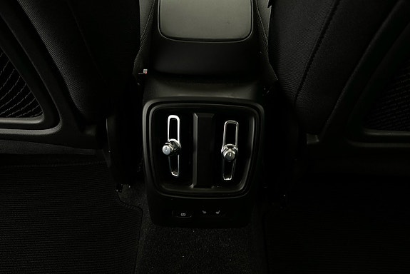 Volvo C40 24 of 29