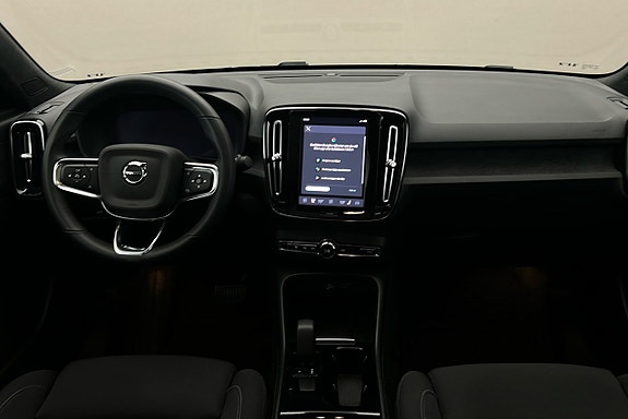 Volvo C40 6 of 29