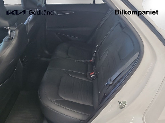 Kia Niro 8 of 14