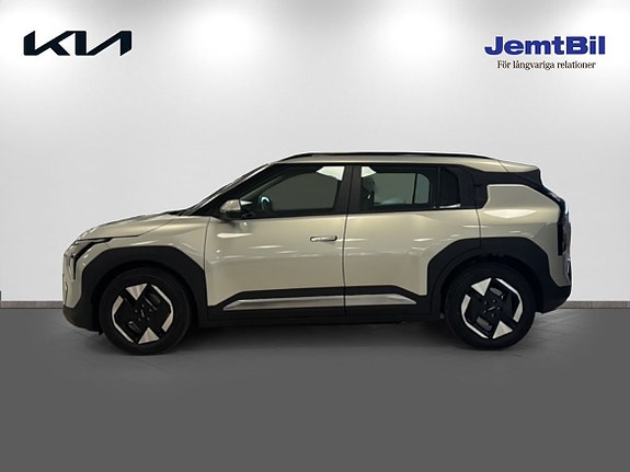 Kia EV3 3 of 5