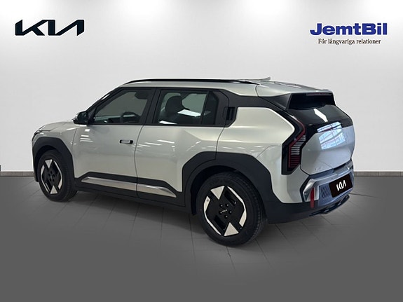 Kia EV3 6 of 14