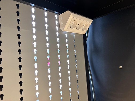 Product image 3 of 20