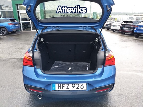 BMW 118i 18 of 25