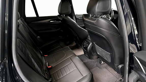 BMW X3 5 of 5
