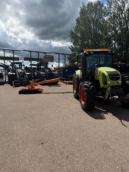 CLAAS 430 arion 2 of 8
