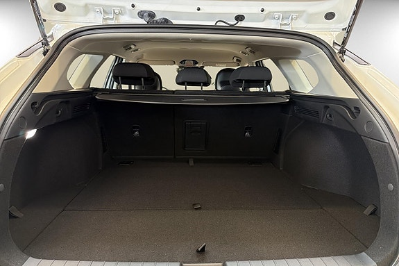 Kia K4 14 of 18