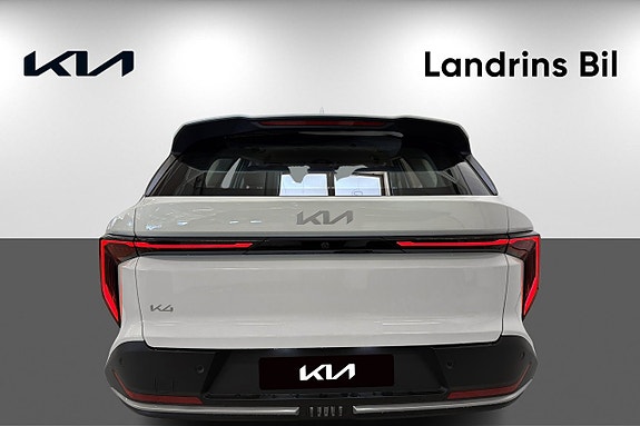 Kia K4 5 of 5