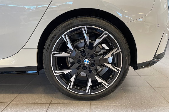 BMW 120 14 of 21