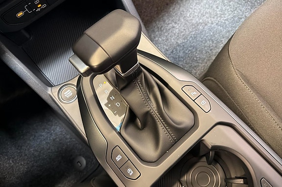 Kia K4 12 of 18