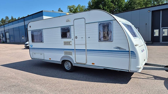 Köper husbil/husvagn adria hobby knaus wilk även fukt obes