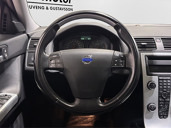 Volvo S40 13 of 19