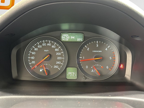 Volvo S40 14 of 19