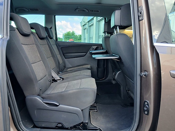 Volkswagen Sharan 18 of 27
