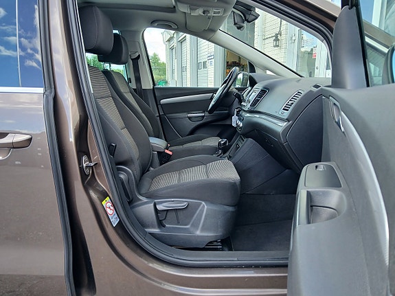 Volkswagen Sharan 16 of 27