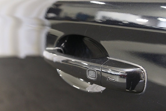 Volvo XC60 25 of 26