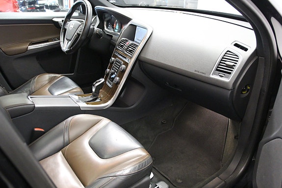 Volvo XC60 20 of 26