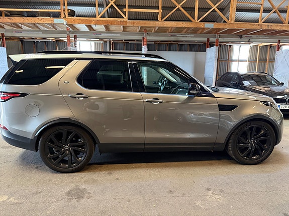 Land Rover Discovery 5 of 5