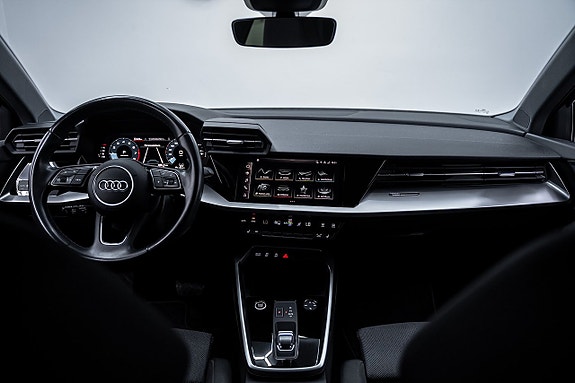 Audi A3 25 of 27