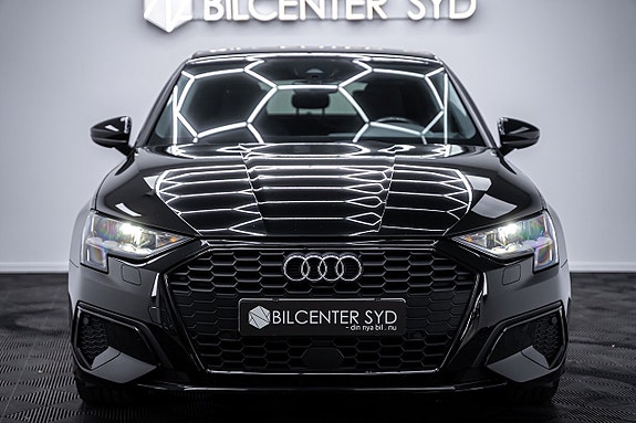 Audi A3 3 of 5