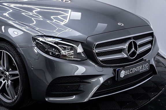 Mercedes-Benz E300 de 6 of 27
