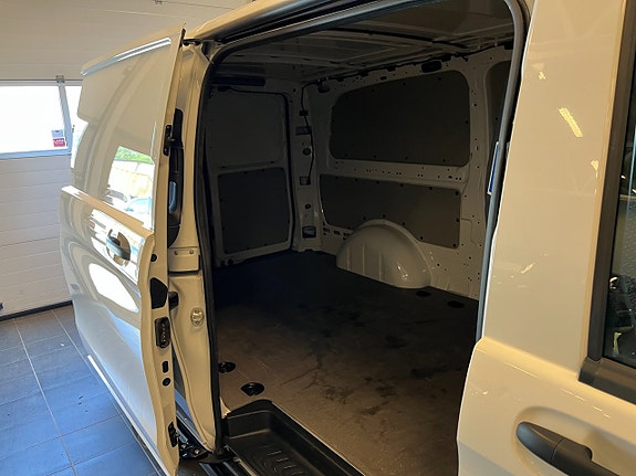 Mercedes-Benz Vito 116 9 of 14