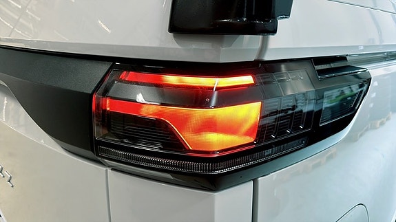 Volkswagen ID. Buzz 14 of 19