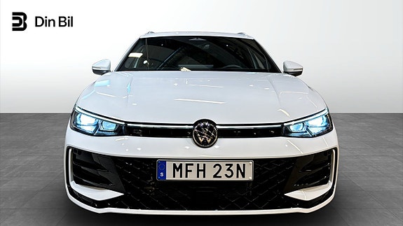 Volkswagen Passat 4 of 5