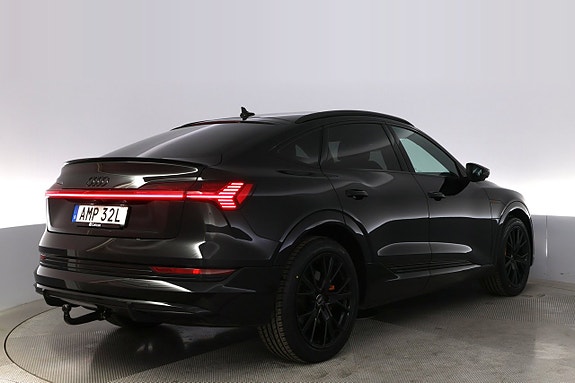 Audi e-tron Sportback 5 of 27