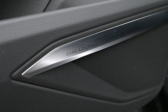Audi e-tron Sportback 12 of 27