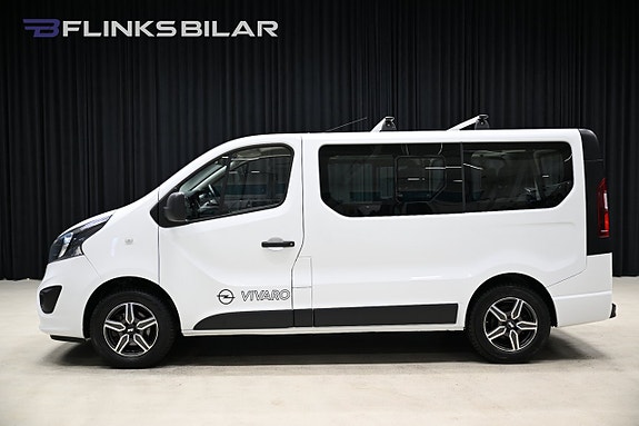 Opel Vivaro 2 of 5