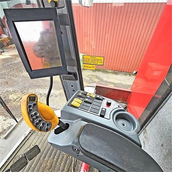 Massey Ferguson 7282 Centora - Record 12576 snitter  /cutter 10 of 30