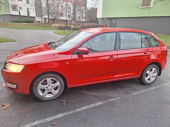 Skoda Rapid Spaceback 4 of 5