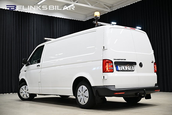 Volkswagen Transporter 4 of 30
