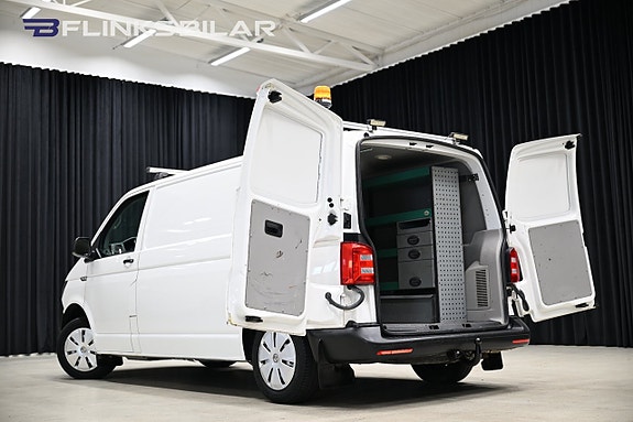 Volkswagen Transporter 7 of 30