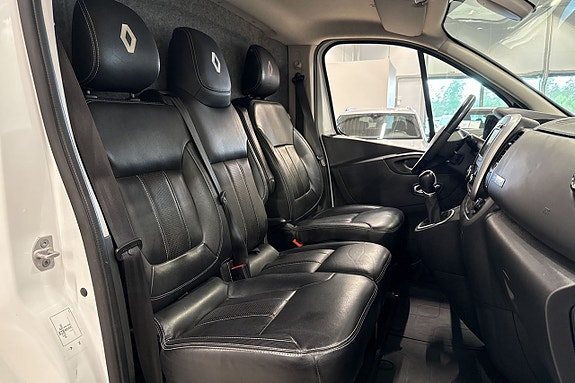 Renault Trafic 18 of 22