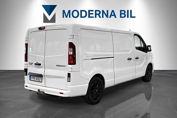 Renault Trafic 5 of 5