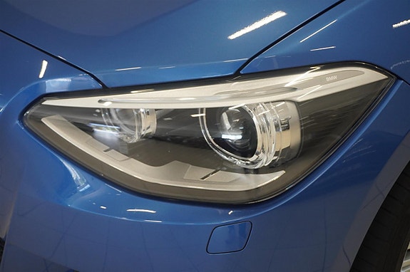 BMW 120d 4 of 5