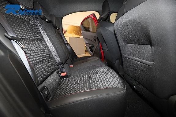 Renault Clio 11 of 18