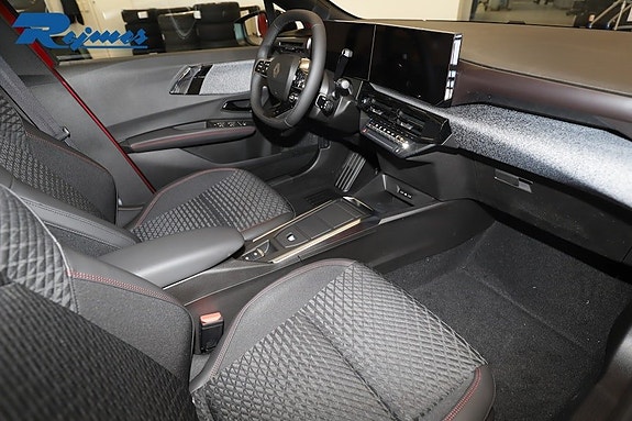 Renault Clio VI 8 of 16