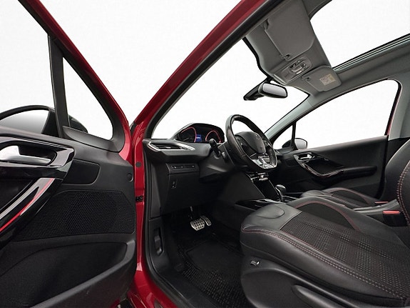 Peugeot 2008 11 of 30