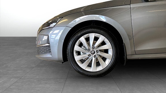 Skoda Octavia 6 of 25
