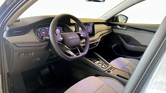 Skoda Octavia 7 of 25