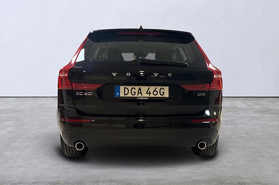 Volvo XC60 5 of 15