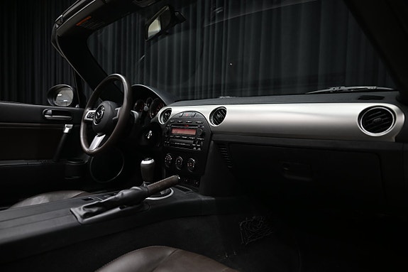 Mazda MX-5 16 of 22