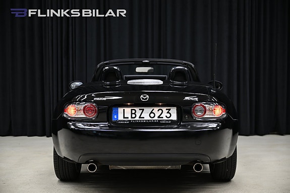 Mazda MX-5 9 of 22