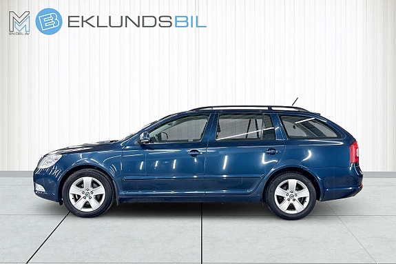 Skoda Octavia 3 of 5