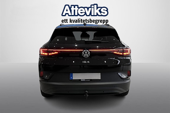 Volkswagen ID.4 2 of 19