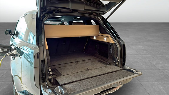Land Rover Range Rover 10 of 13