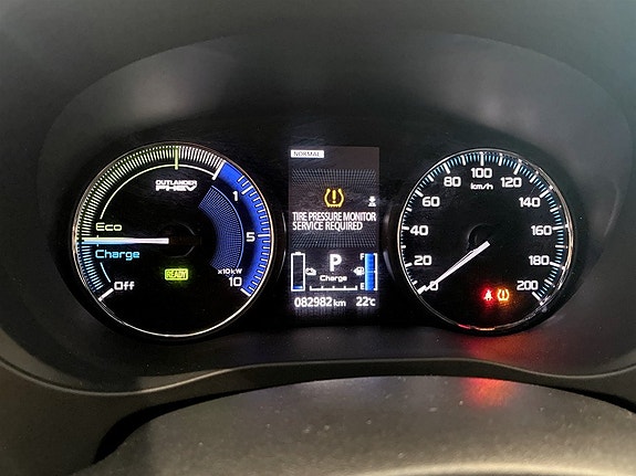 Mitsubishi Outlander 8 of 17