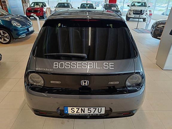 Honda e 5 of 5